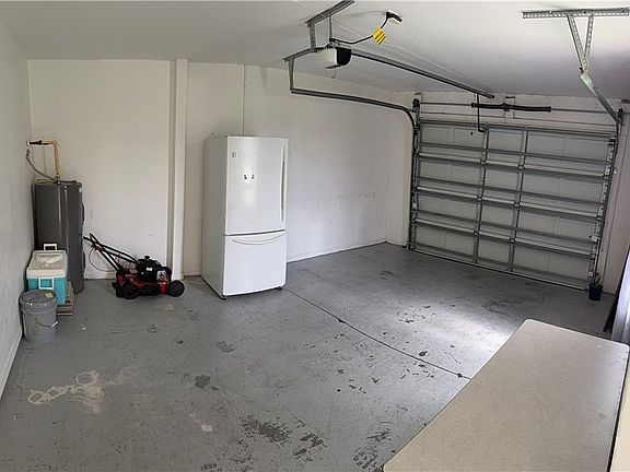 5th image of 4400/4402 29th St SW