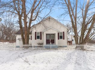 61965 County Road 384, Bangor, MI 49013