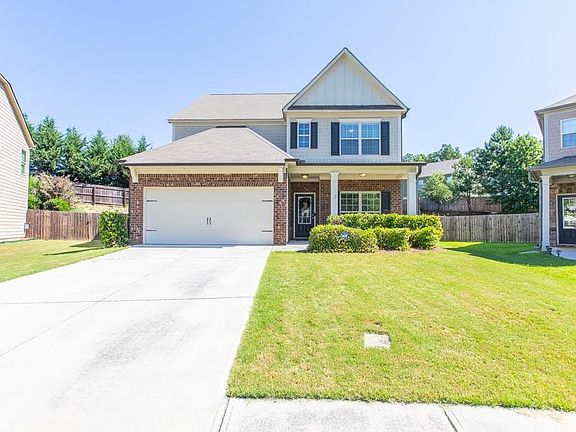 2nd image of 551 Collingsworth Ln