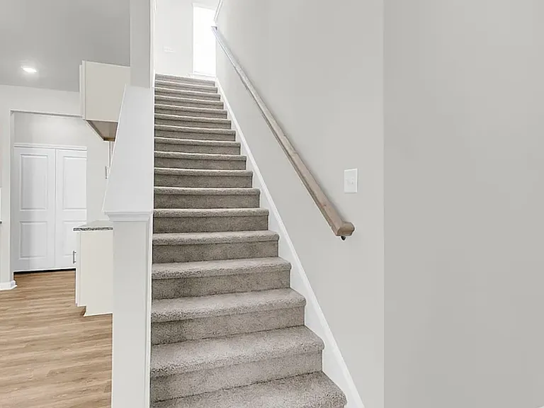 123 Scout Dr #H — Photo 3