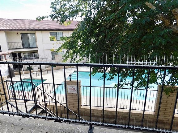 4th image of 1190 Ramar Rd Unit 8