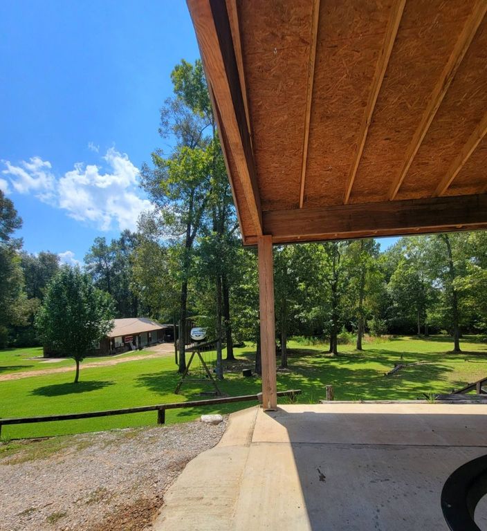 116 Robin Hood Rd - Property Image