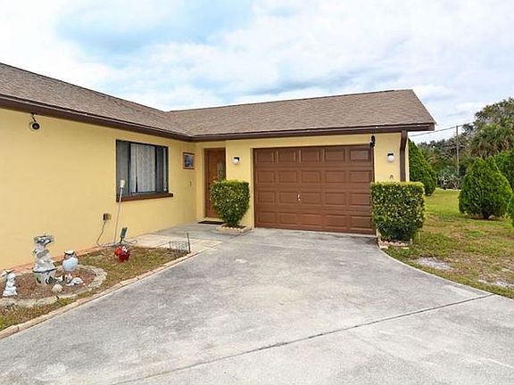 3rd image of 4723 Busti Dr