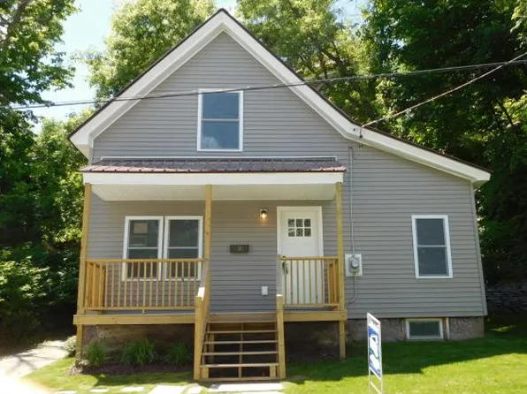 34 River St, Barre, VT 05641