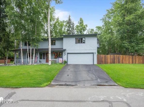 9531 Dundas Cir, Eagle River, AK 99577