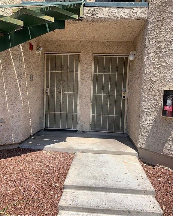 1st image of 540 Elm Dr Unit 101