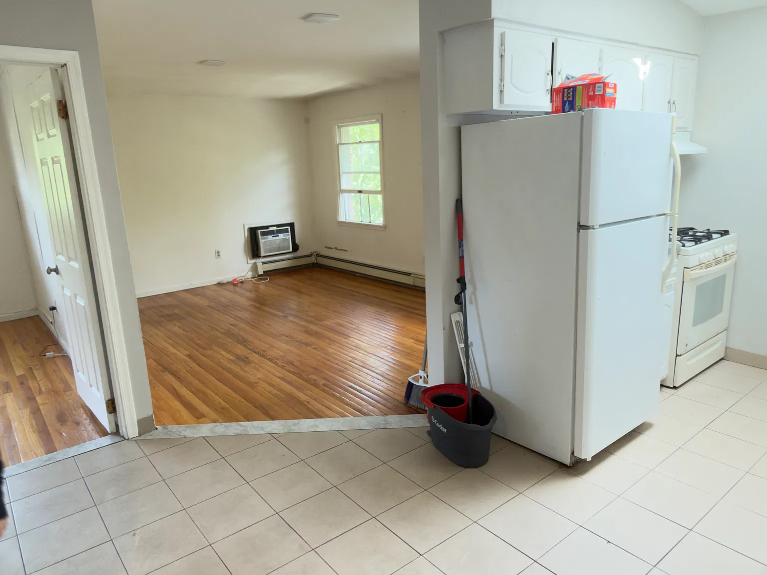 1 bed, 650 sqft, $1,800 — Photo 3
