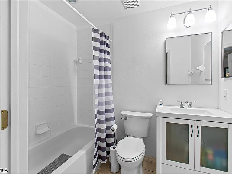 12141 Summergate Cir #102 — Photo 21
