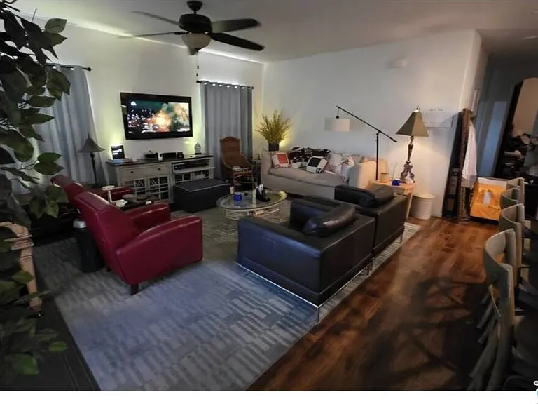 15300 Palm Dr #100 — Photo 10
