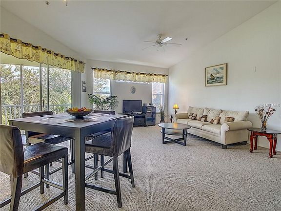 3rd image of 8818 Dunes Ct APT 307