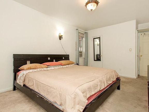 4th image of 480 Riverdale Ave APT 7O