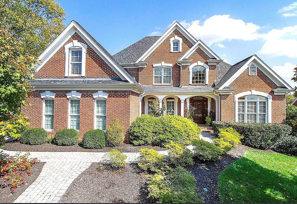 1st image of 808 McKinley Pointe Ln