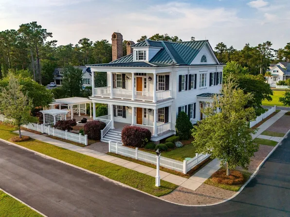 588 E Harborside Road, Oriental, NC 28571