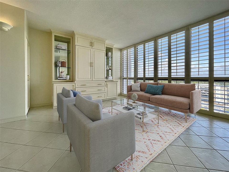 1st image of 5001 Woodway Dr Unit 1306