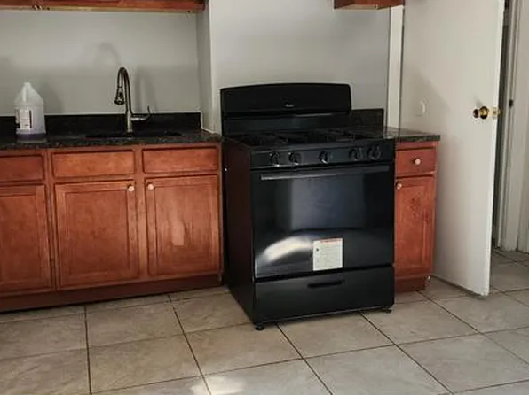 18 Porach St #2, Yonkers, NY 10701