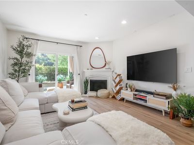 4424 Whitsett Ave APT 113, Studio City, CA, 91604