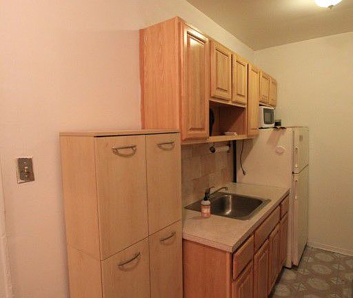 5th image of 4415 43rd Ave APT A1