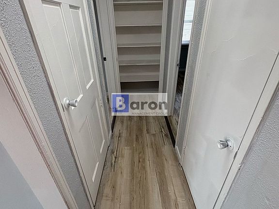 5th image of 4025 Sunset Pl