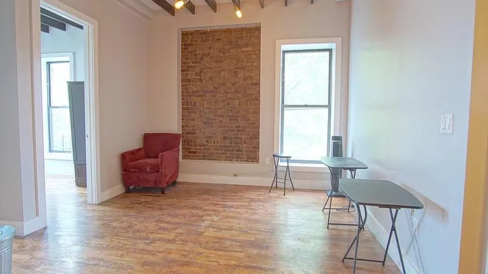 Rented by Nooklyn NYC LLC | media 26
