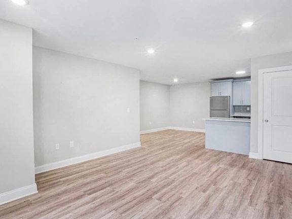 4th image of 1700 S Stiles St APT 201