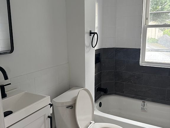 3rd image of 44 Clark St #4