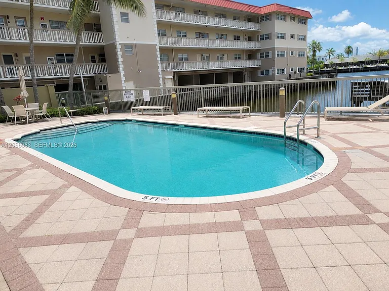 2069 S Ocean Dr #Townhouse 18 — Photo 48