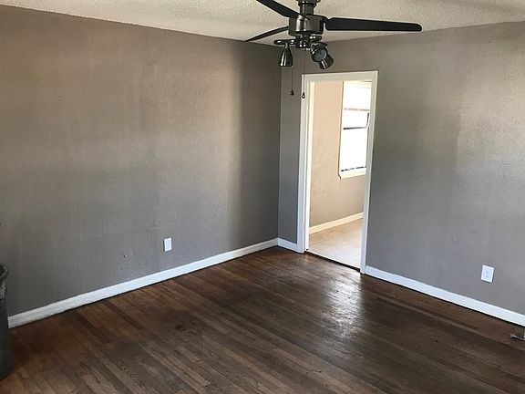 5th image of 112 N Avenue V