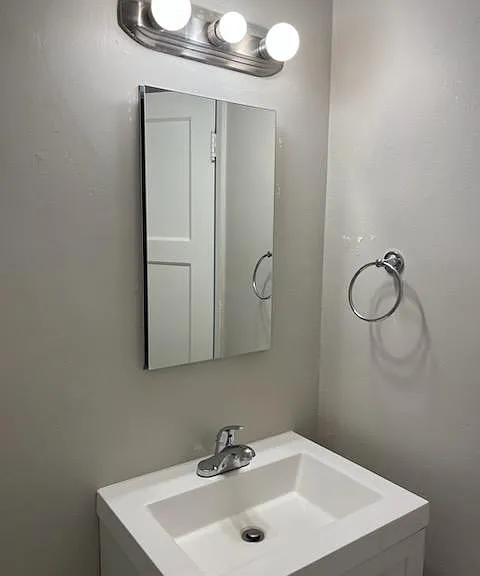 501 Garfield St #302 — Photo 18