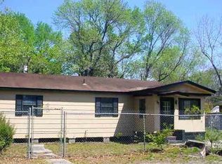 2012 Nash Ave, Savannah, GA 31405