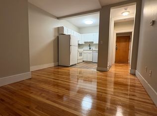 49 Austin St #3, Worcester, MA 01609