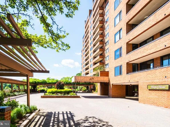 111 Hamlet Hill Rd Unit 1205, Baltimore, MD 21210