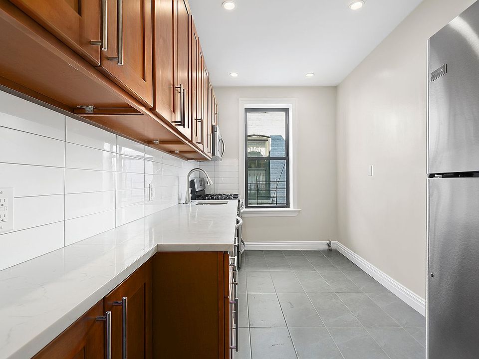 1st image of 1020 Carroll St APT 2F