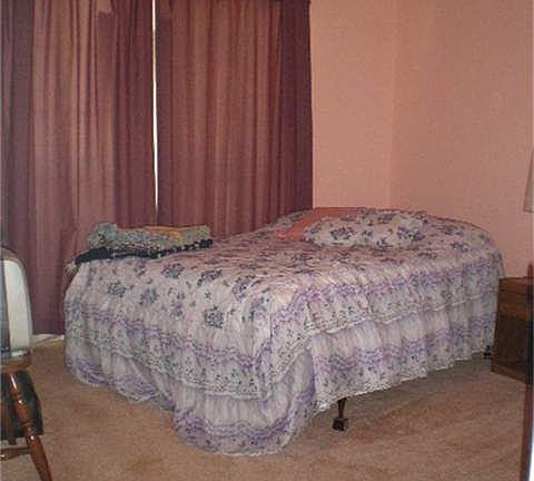 4th image of 720 E Taylor Lake Cir