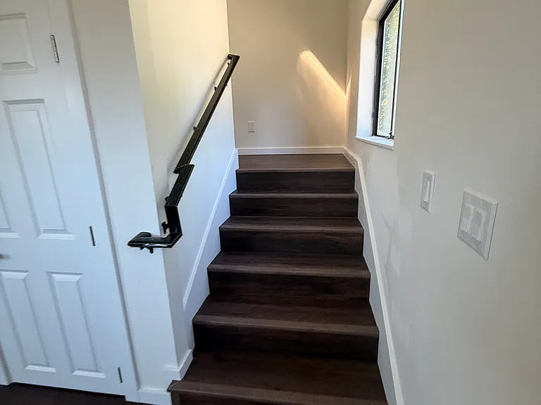 725 E Magnolia Ave #B — Photo 4