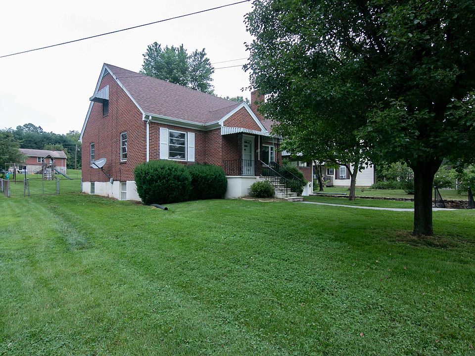 1st image of 3735 Martinell Ave