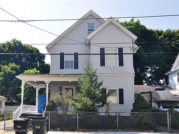 3rd image of 44 Belmont Ave