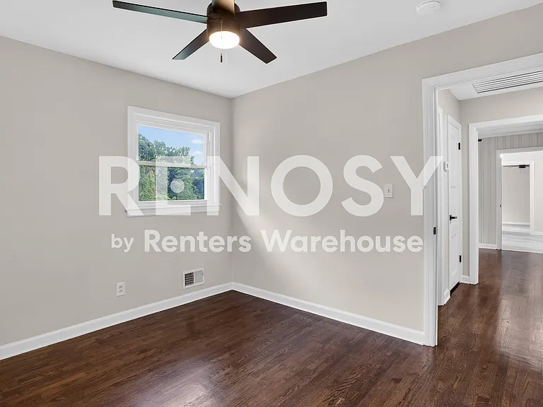 3081 Glendale Ct — Photo 14