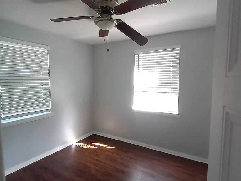 8021 Dandy Ave — Photo 5