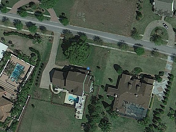 Tons of space! (Blue dot)
