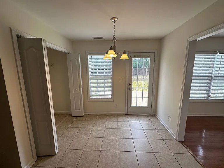 52 Holly Oak Cir — Photo 18