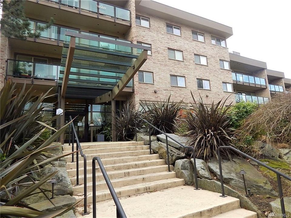 1st image of 511 100th Ave NE APT 308