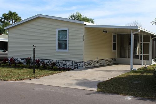 2nd image of 1301 Birch Creek Dr