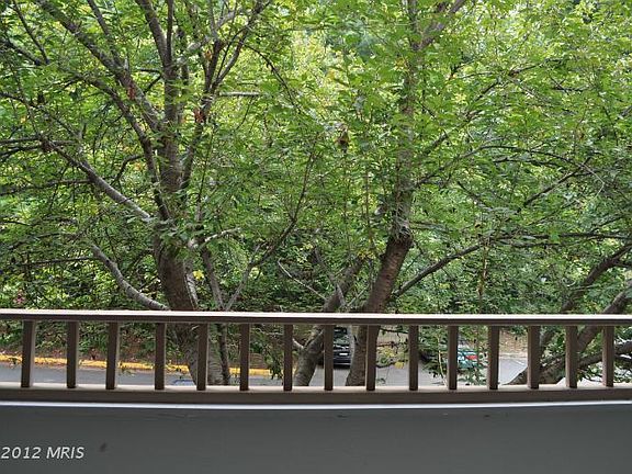 3rd image of 7715 Lafayette Forest Dr #105