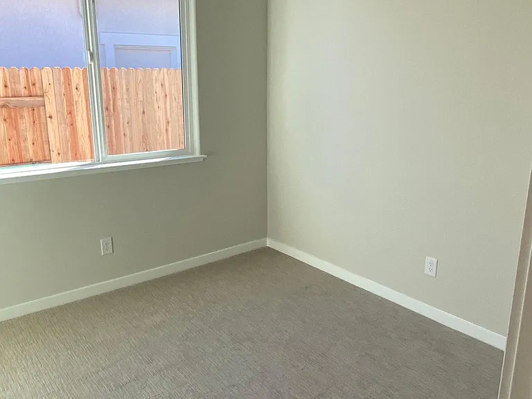 5232 Chelsea Creek Rd — Photo 8
