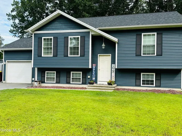 47 Margaret Street, Hudson Falls, NY 12839