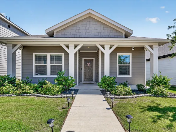 11033 Firebrush Ln, Fort Worth, TX 76108