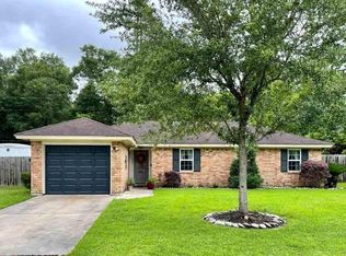 7883 Walnut Dr, Lumberton, TX 77657