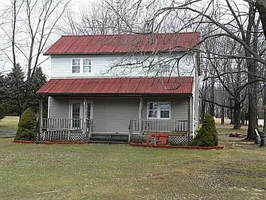 978 Sunset Dr photo 1