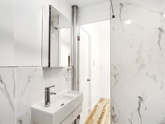 Rented by Union Square Property Management | media 5