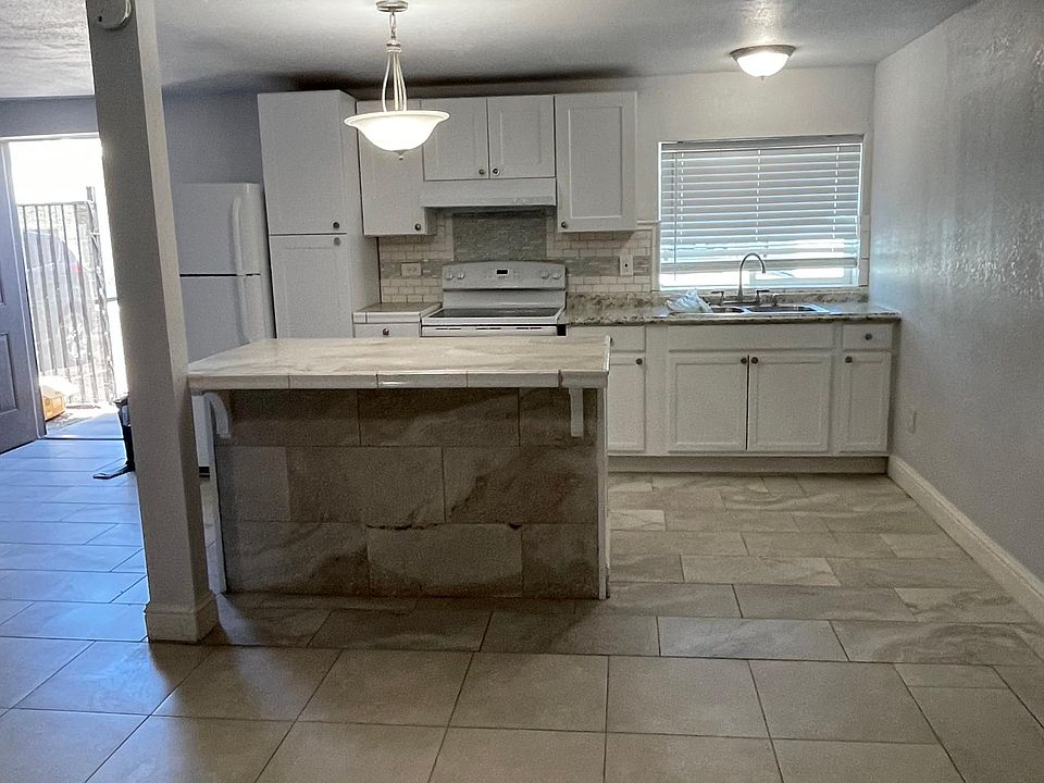 1st image of 2225 W Capitol Ave #94